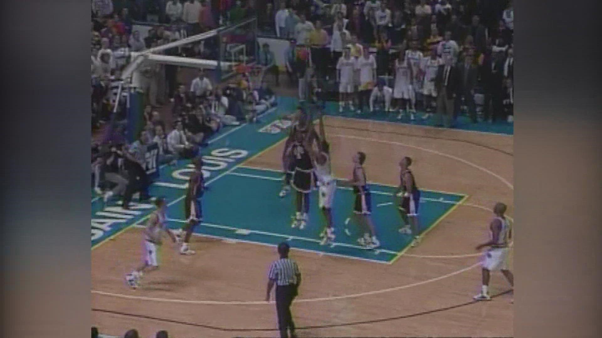 Christmas in St. Louis isn't complete without the Braggin' Rights game, but nothing compares to the Missouri vs. Illinois game at the old arena in 1993.