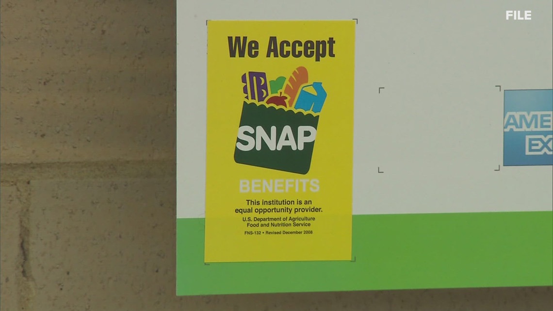 Missouri and Illinois will receive full SNAP benefits for November, officials confirm