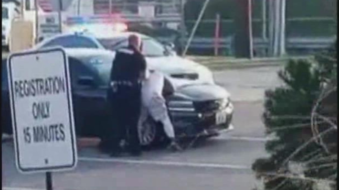 Expert reacts to video of Woodson Terrace police dog biting man