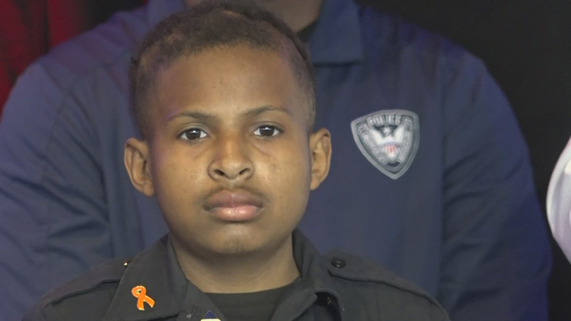 teen-is-america-s-top-cop-after-world-record-sworn-in-at-200