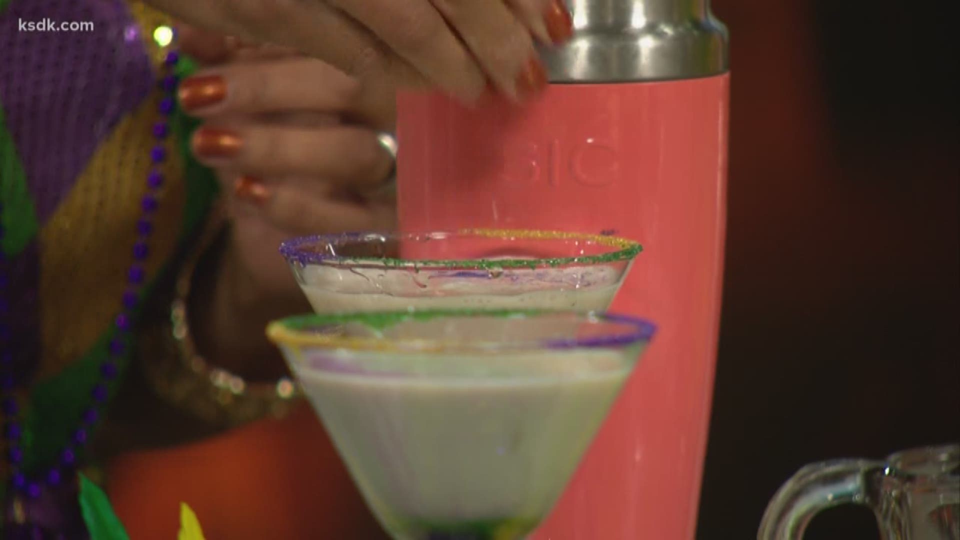 Sarita Gelner of Ritzy Mom Blog whipped up the perfect concoction for the Mardi Gras festivities.