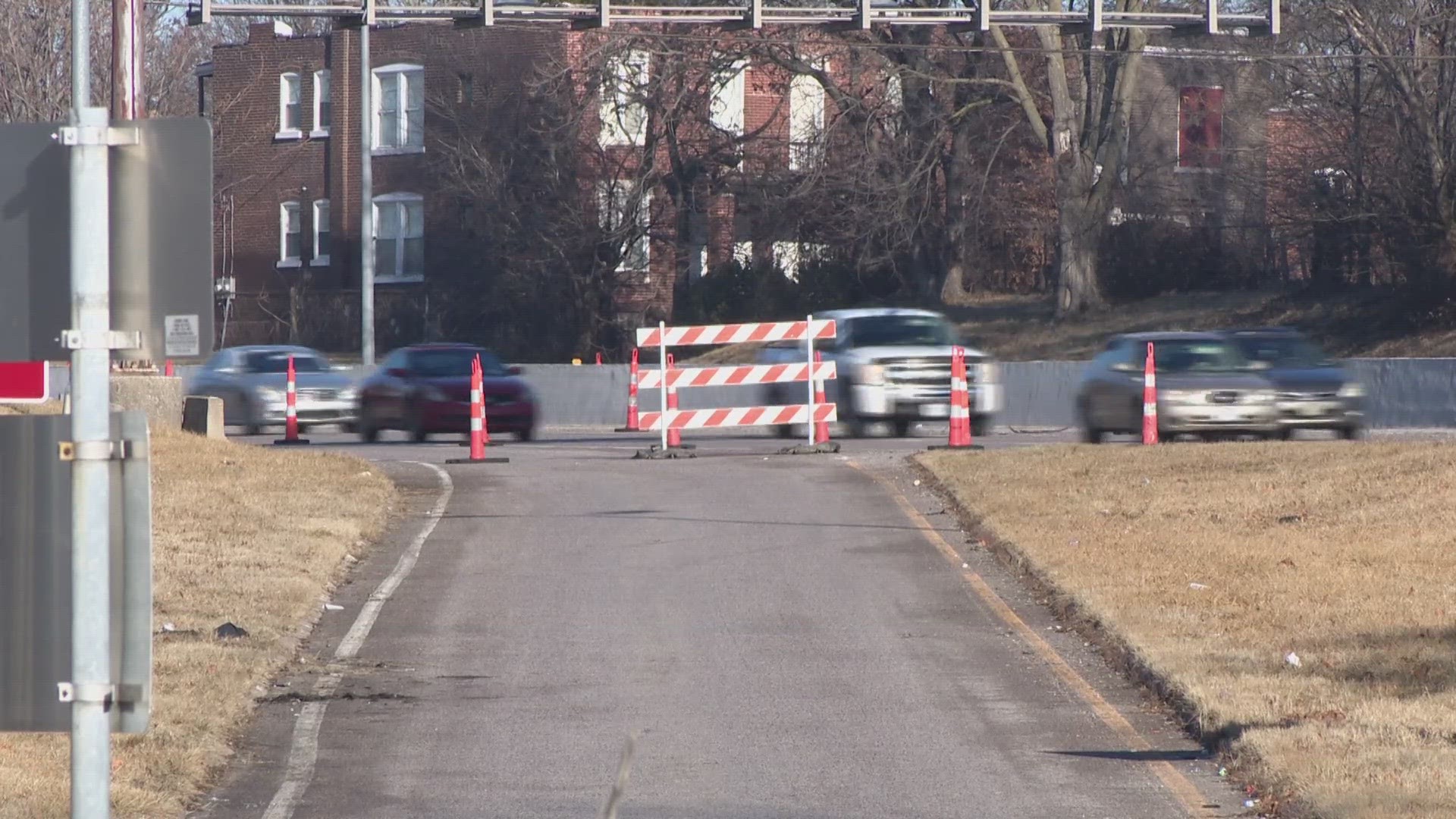 A week ago, drivers began to encounter a sinkhole at the ramp from I-55 South to Bates Road. It came after a contracted damaged girders while stripping the pavement.