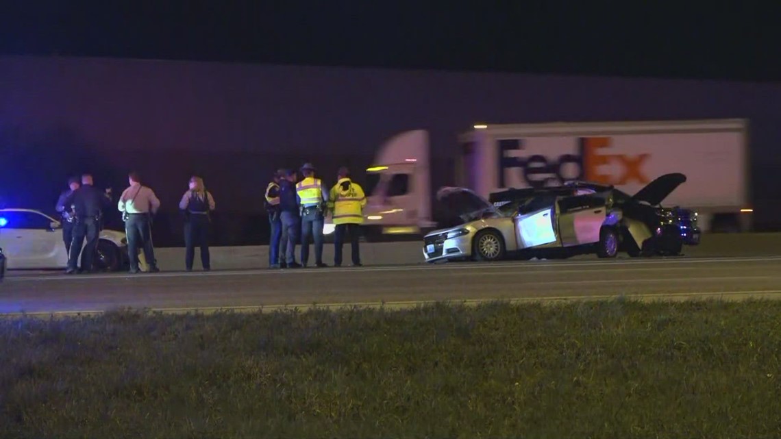 Several officers struck by car while investigating prior incident on I ...