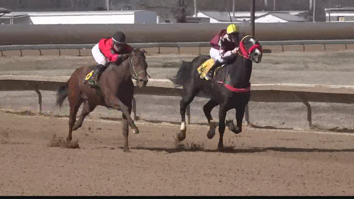 Fairmount Park to begin spectatorfree racing