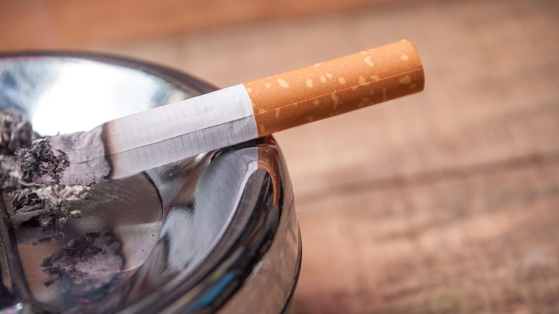 Age to buy tobacco and alcohol now the same in Illinois | ksdk.com