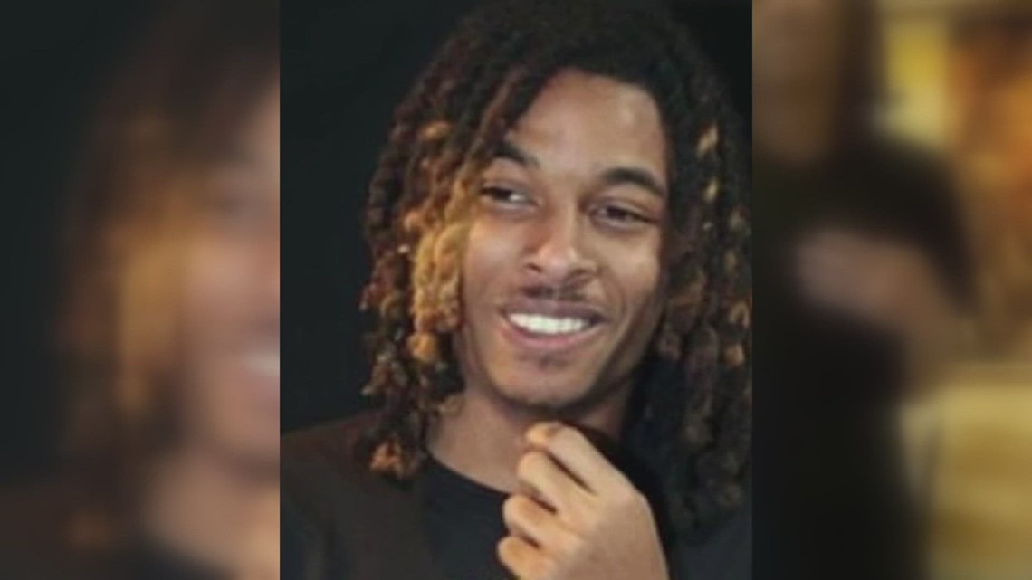 Kansas City police plea for public's help in search for missing 19-year-old St. Louis man