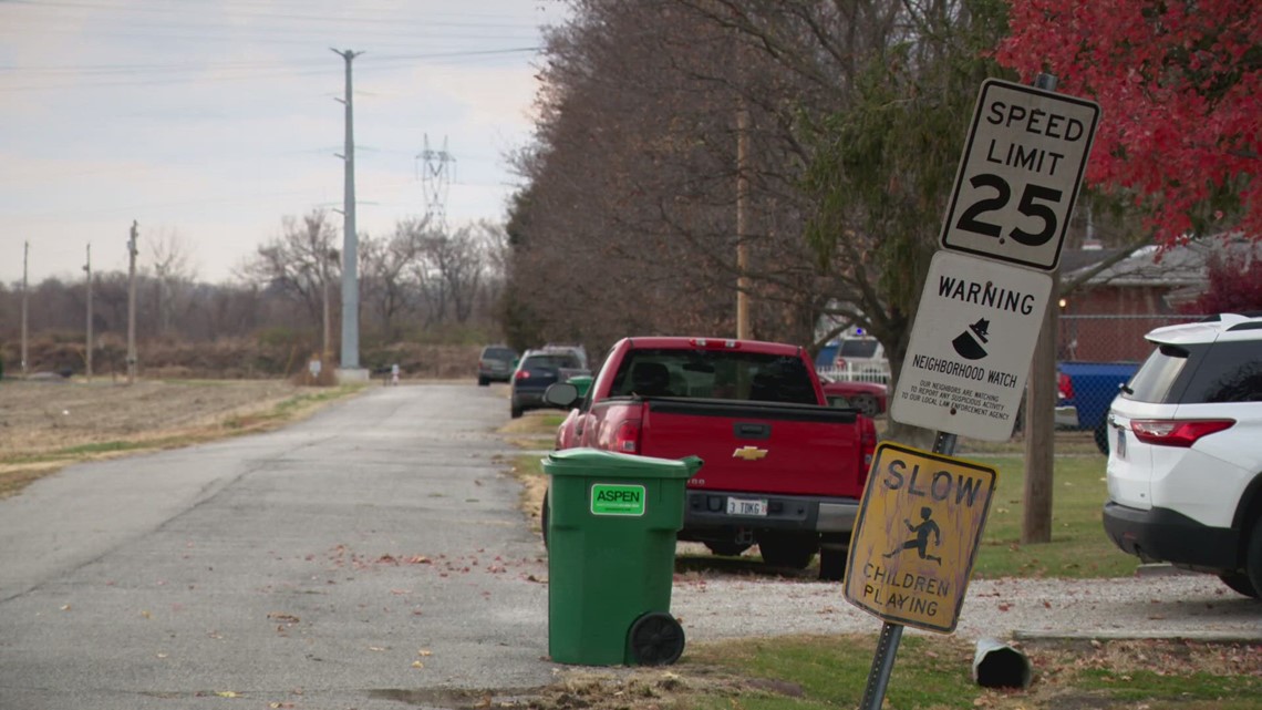 Cahokia Heights Police Search For 'young Suspect' Who Shot And Killed 1 ...