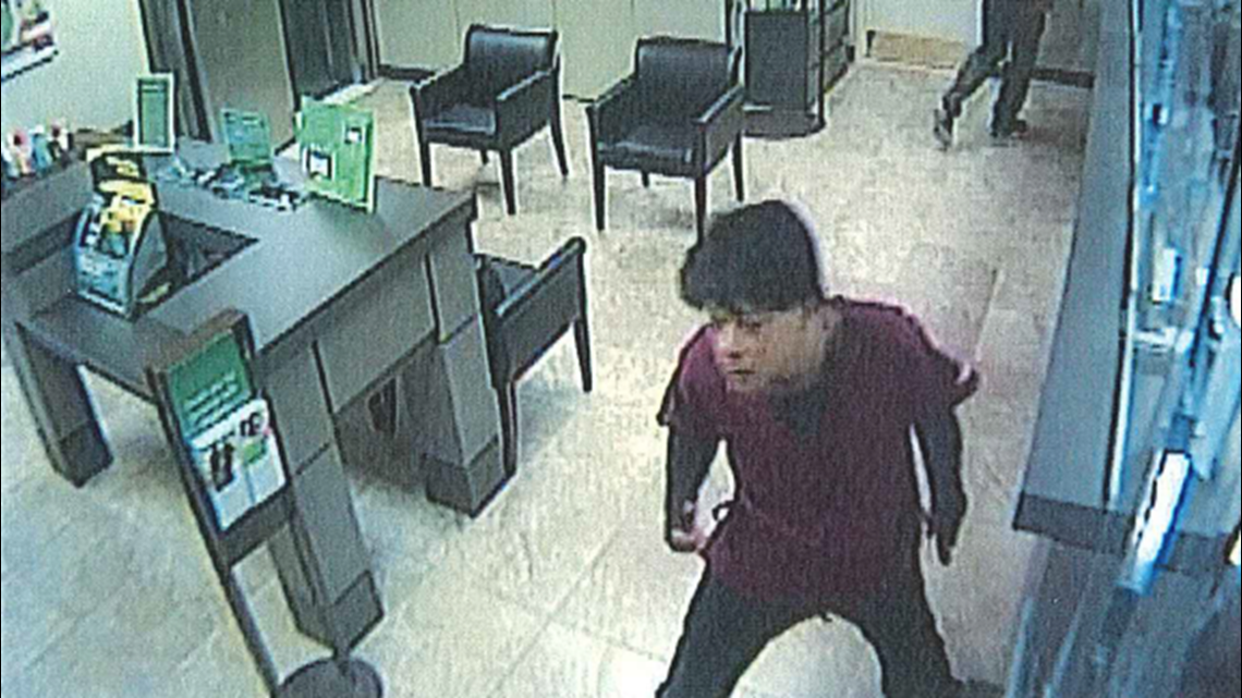 Police seek help in identifying suspects in Regions Bank robbery | ksdk.com