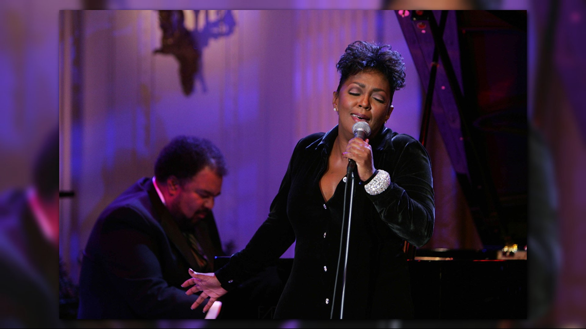 Anita Baker bringing farewell tour to STL this summer | ksdk.com