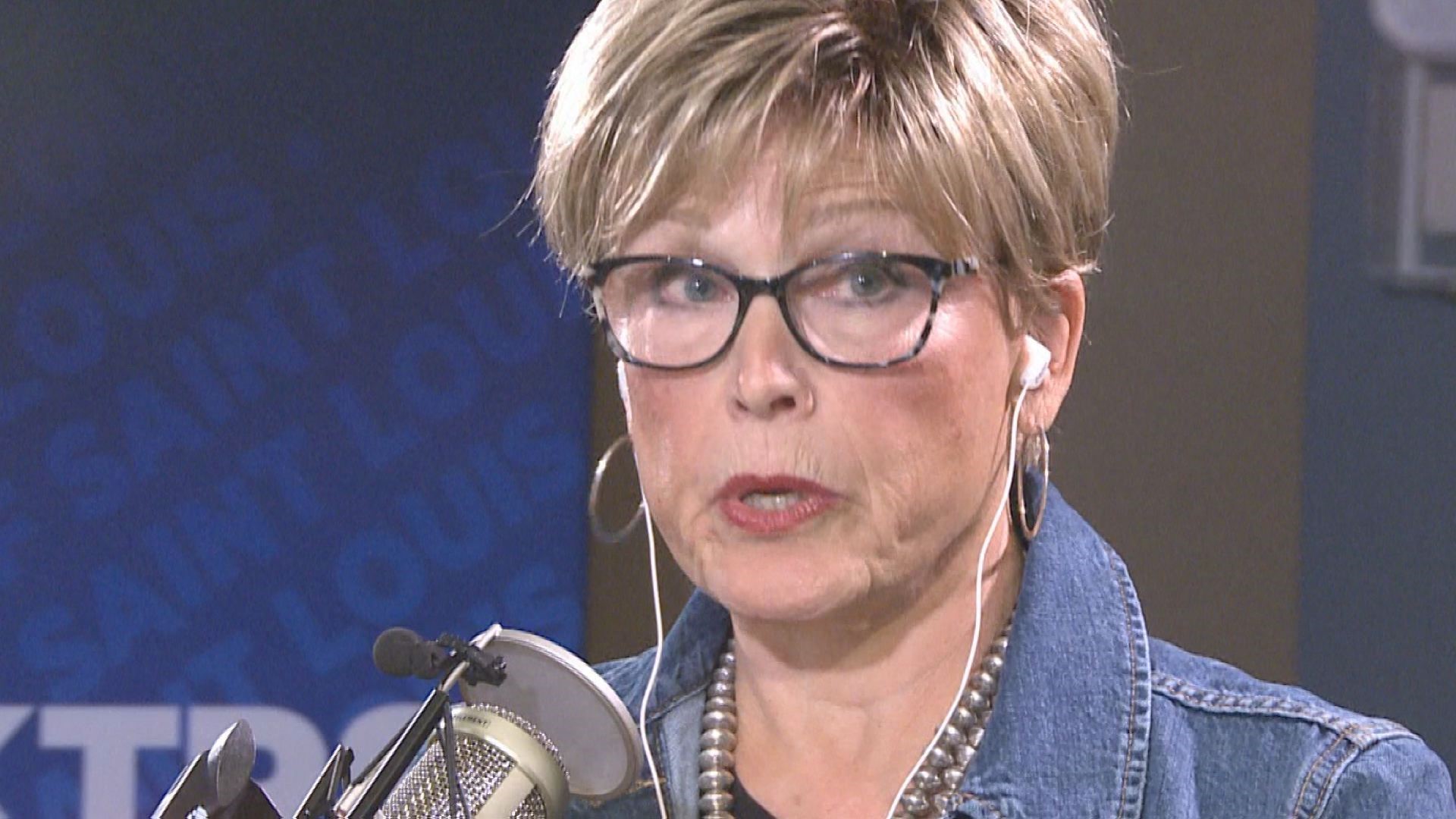 The longtime KSDK news anchor reflects on her role in the controversial resignation.