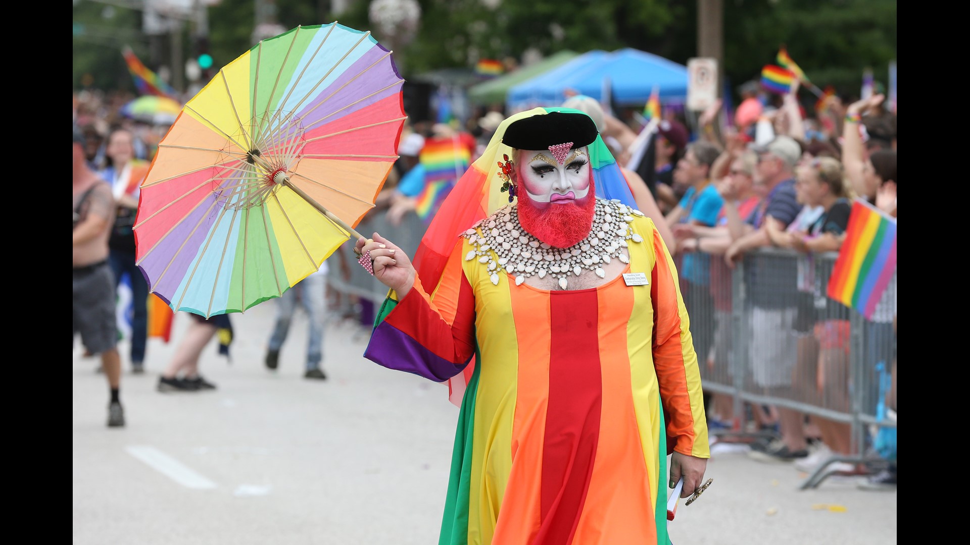Photos St. Louis PrideFest Parade