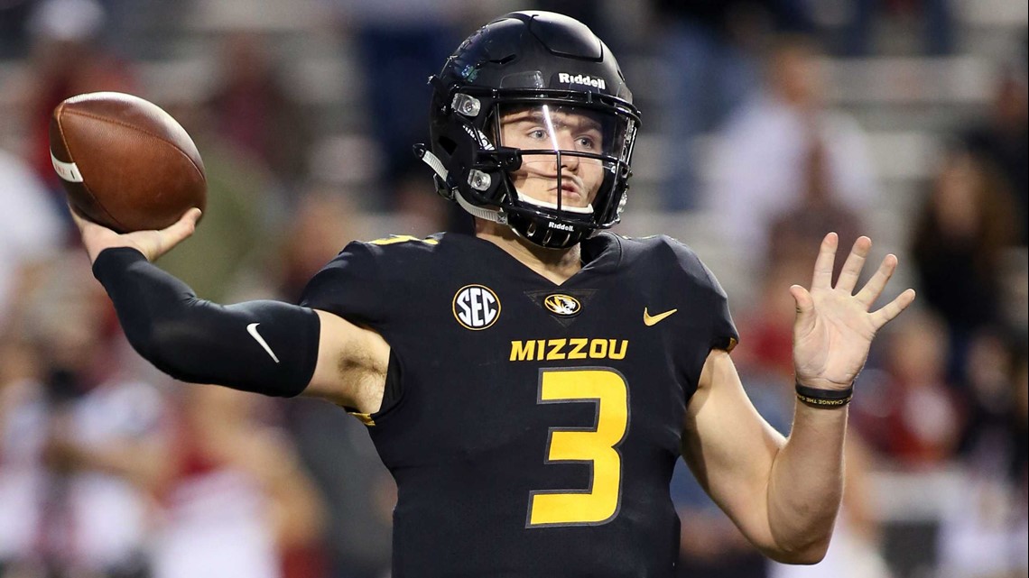 Mizzou Football: Drew Lock 23rd best draft prospect according to