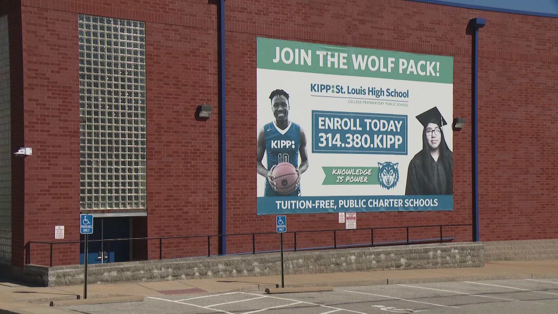 Airports in Texas, Louisiana see hourslong lines due to spring break ...