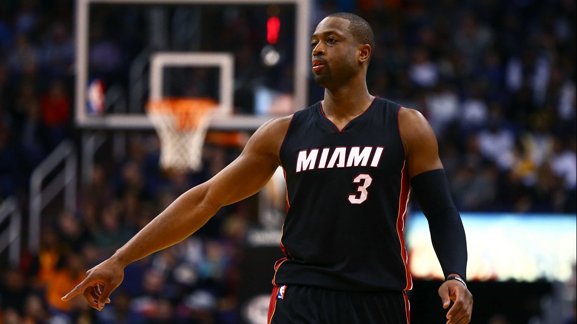 Dwyane Wade offered three-year, $25 million contract from China's Zhejiang  Golden Bulls