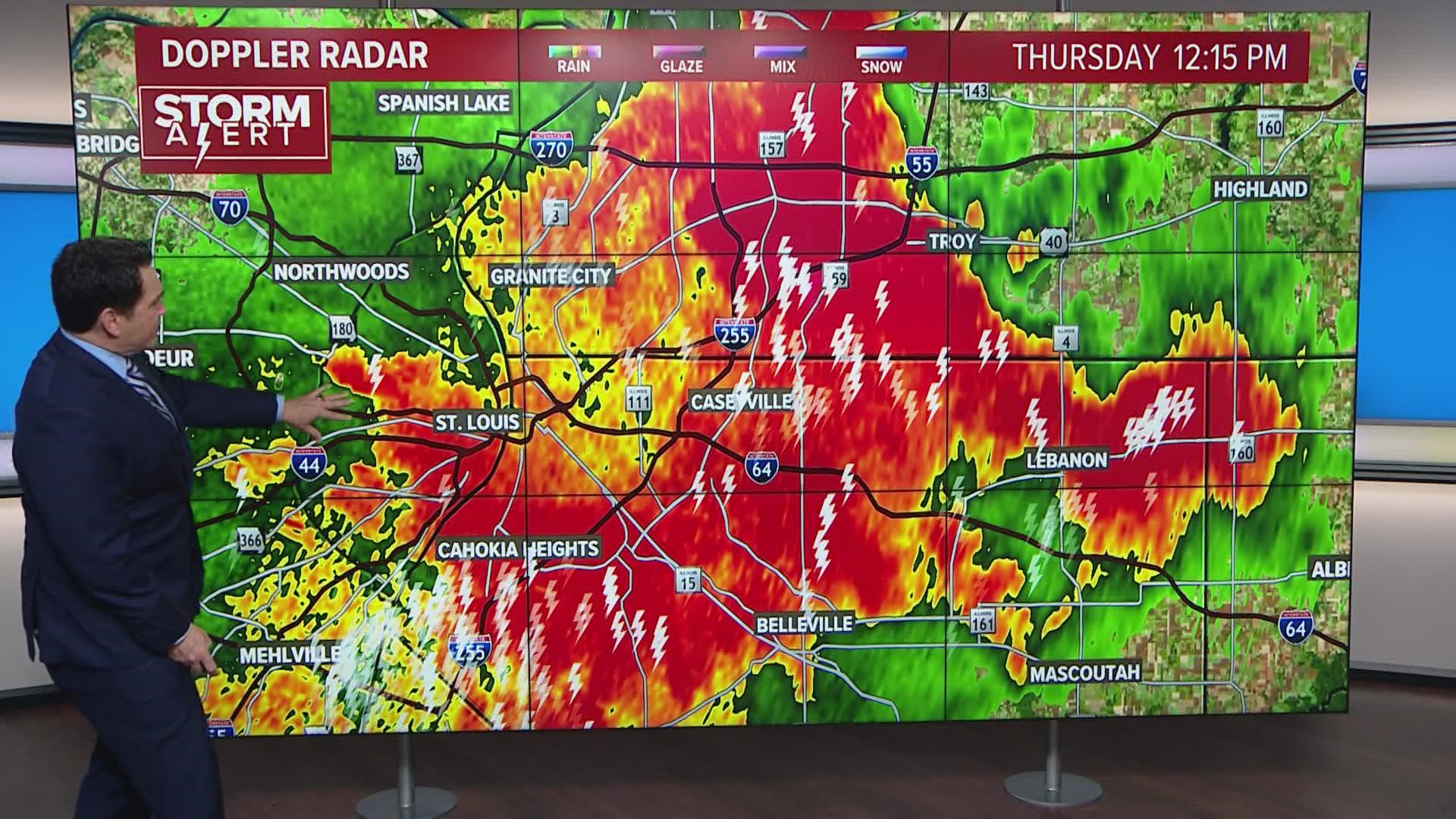 Storm Alert: Tracking the timing of scattered severe thunderstorms ...