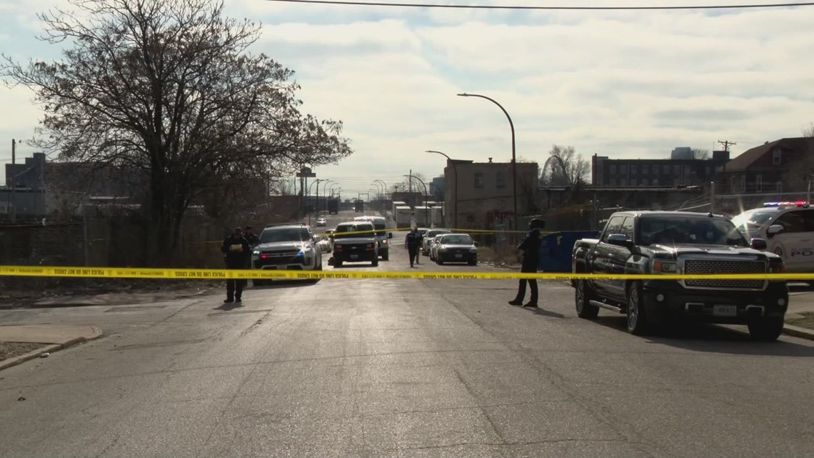 Shooting in front of St. Louis social services center leaves 1 dead ...