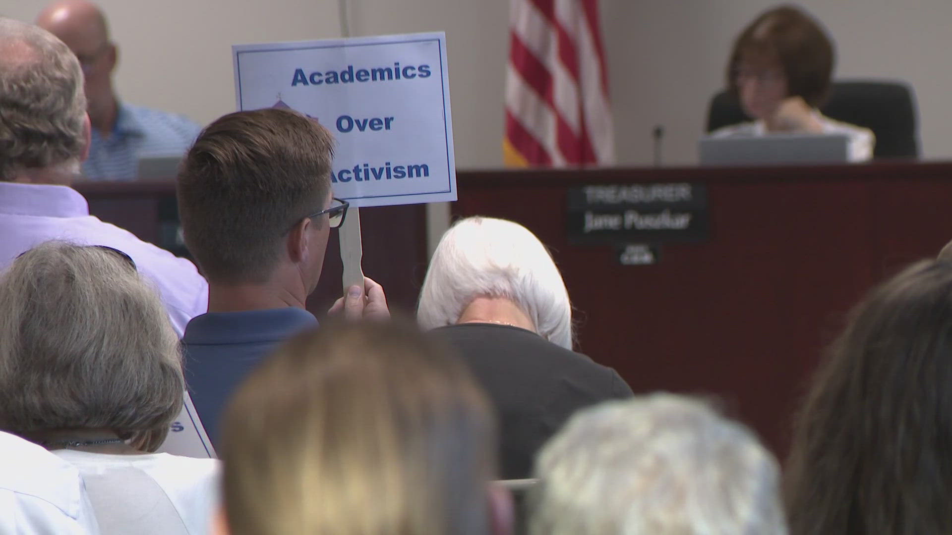 It was a heated debate Thursday night at the Francis Howell School District.