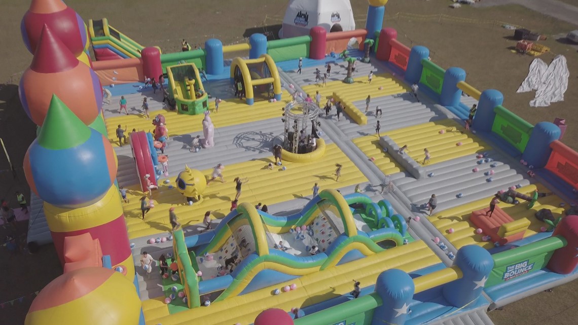 'World's largest bounce house' coming to St. Louis area