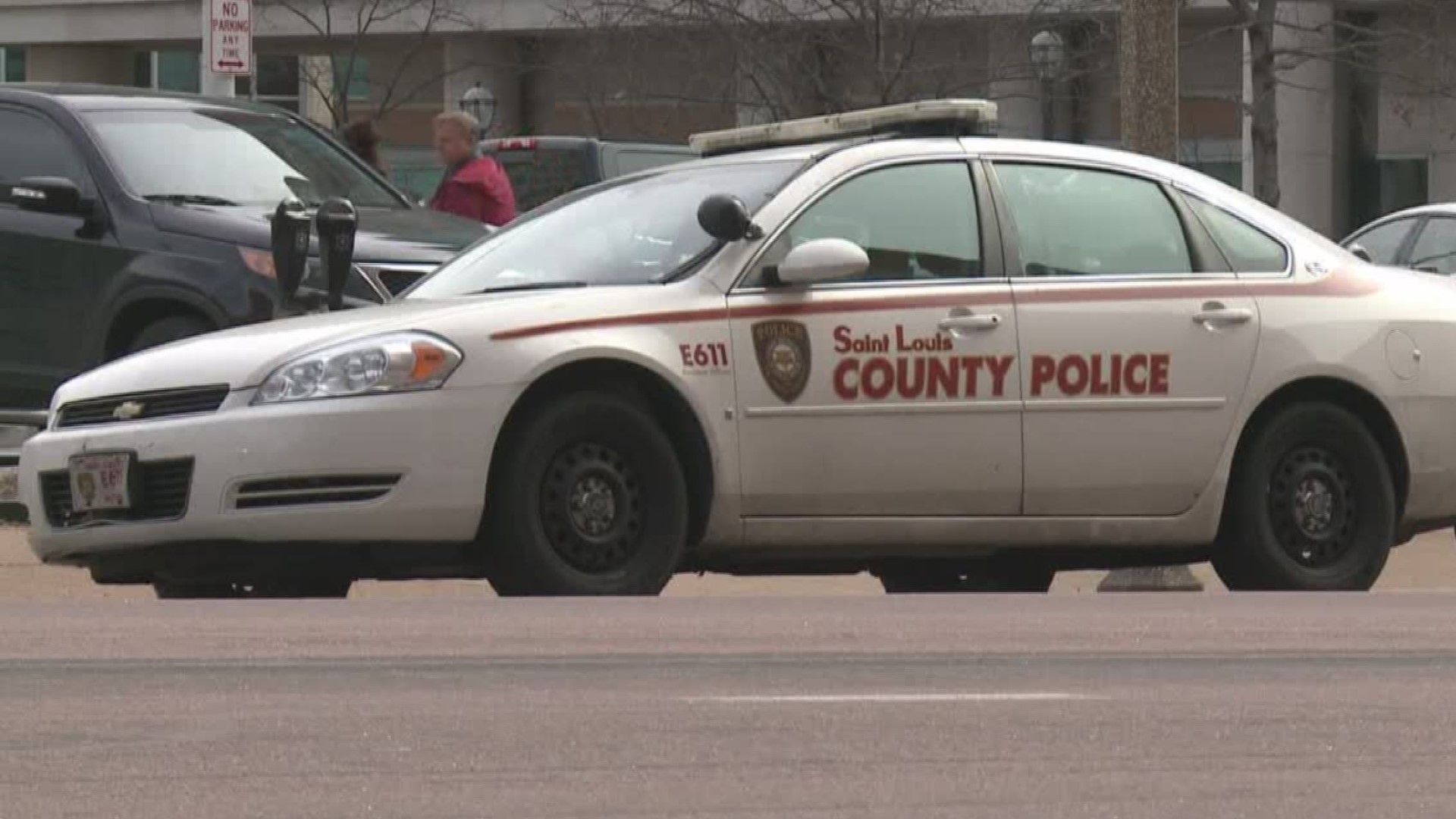 Police investigate north St. Louis County woman's death in Northwoods ...