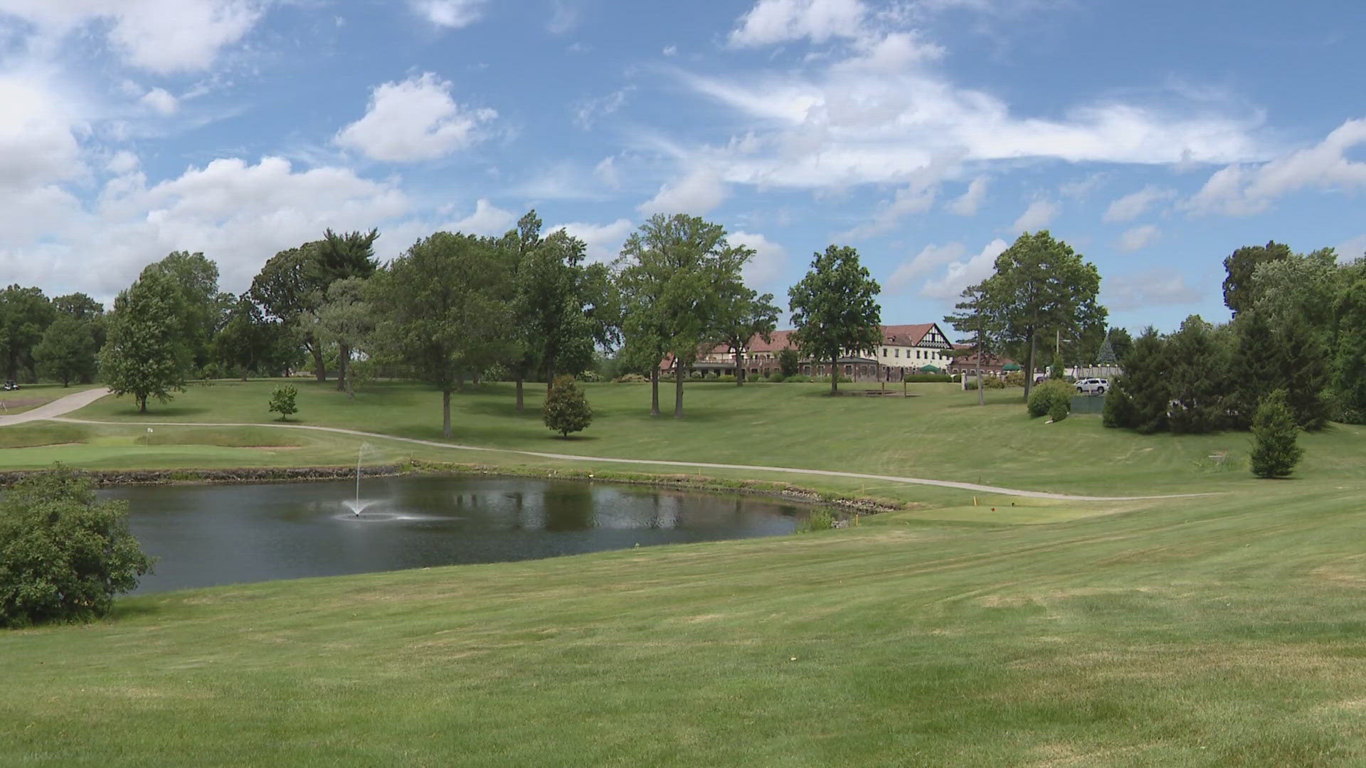 Only five golf courses in the world have hosted Olympic golf competitions. One of them is Glen Echo Country Club in St. Louis.