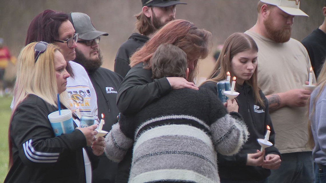 Family, friends gather to honor soon-to-be dad, killed by his father on ...