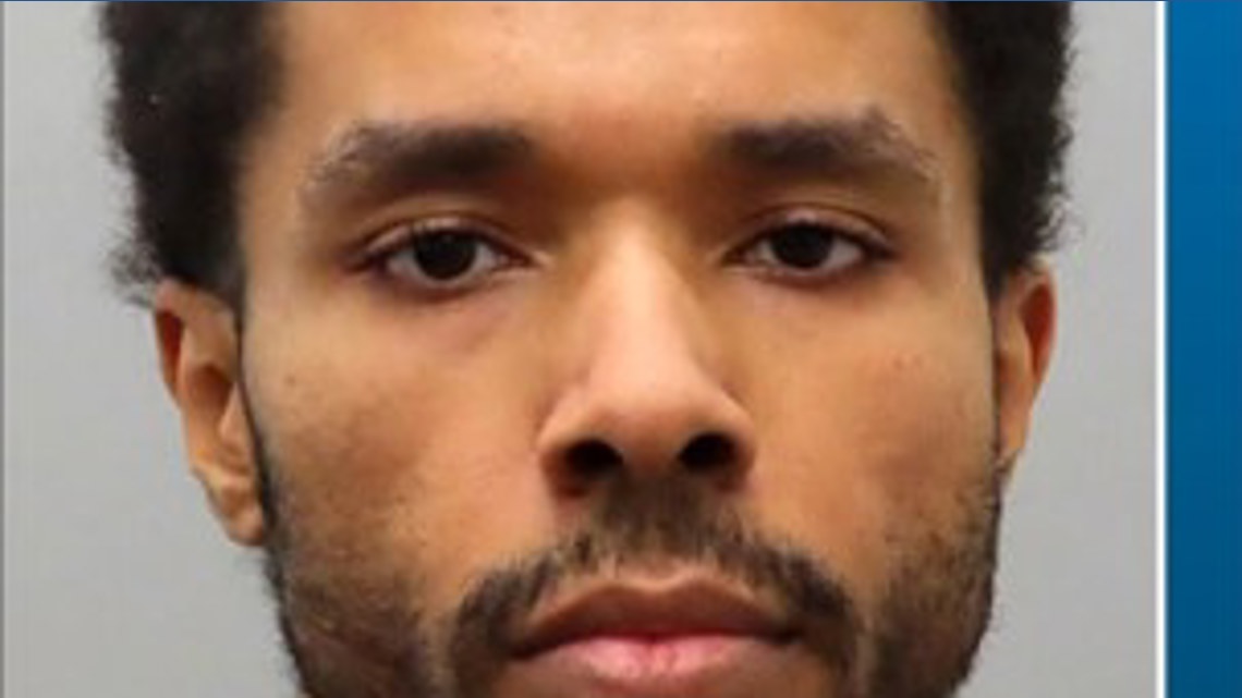 Man accused of filming women in restroom faces 14 felony charges | ksdk.com