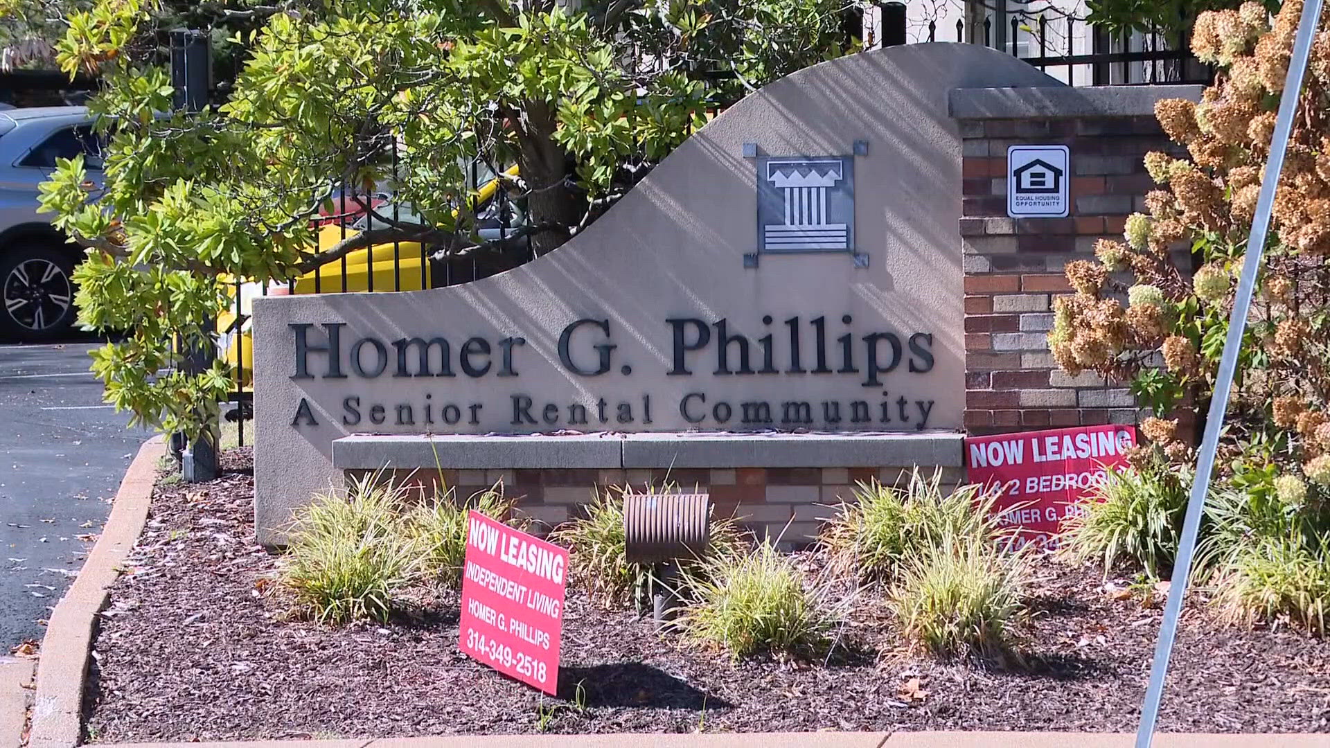 Lease transfer proposal advances after tense City Hall hearing over Homer G. Phillips apartments