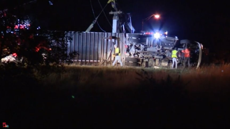 EB I-270 Reopens To Traffic Following Double-trailer Semi Rollover ...