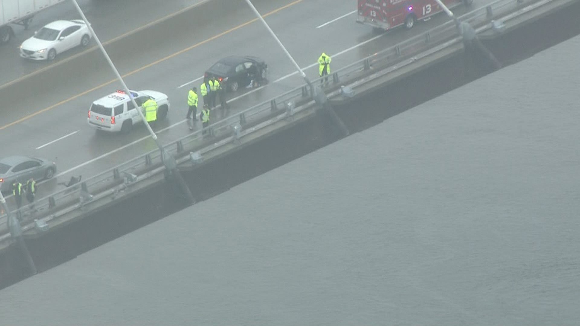 Man rescued from Mississippi River after reportedly going over Musial ...