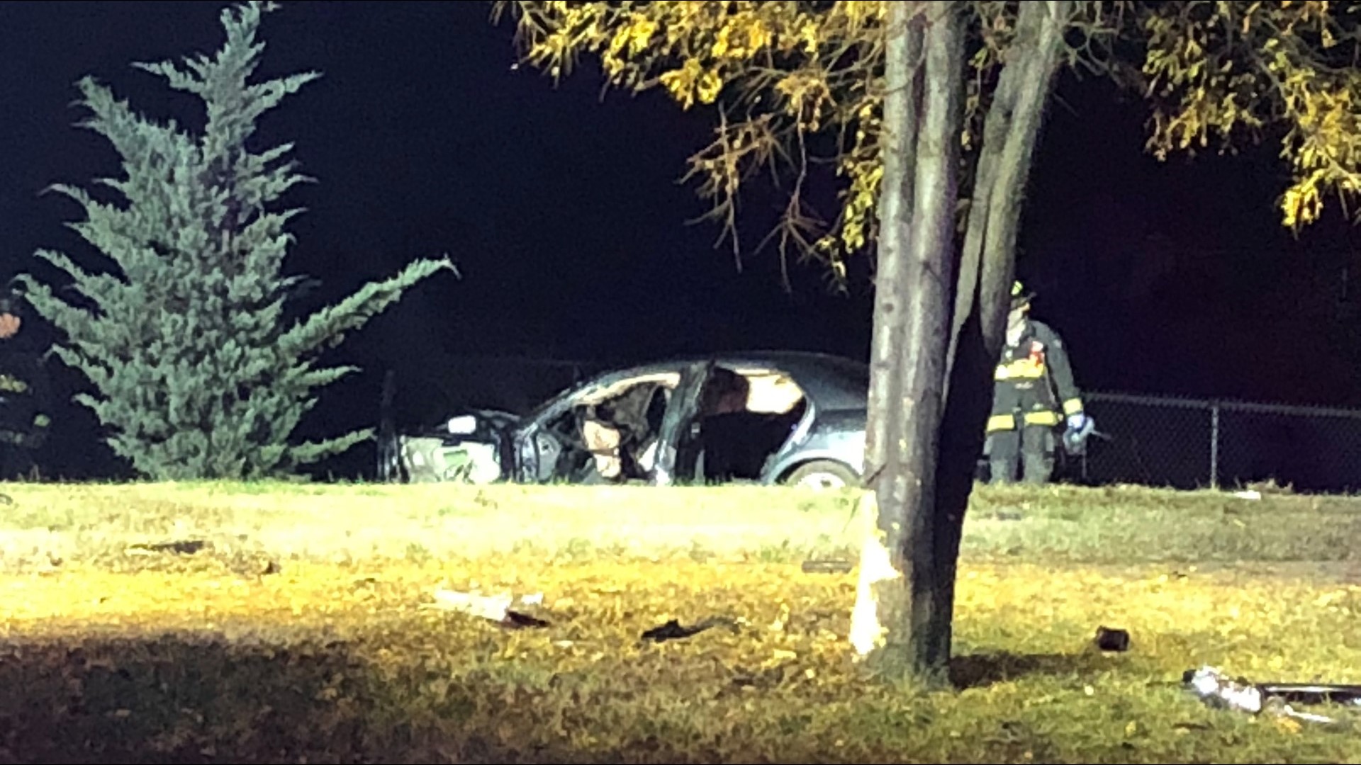 1 ejected, 1 trapped inside burning car after crashing into tree | ksdk.com