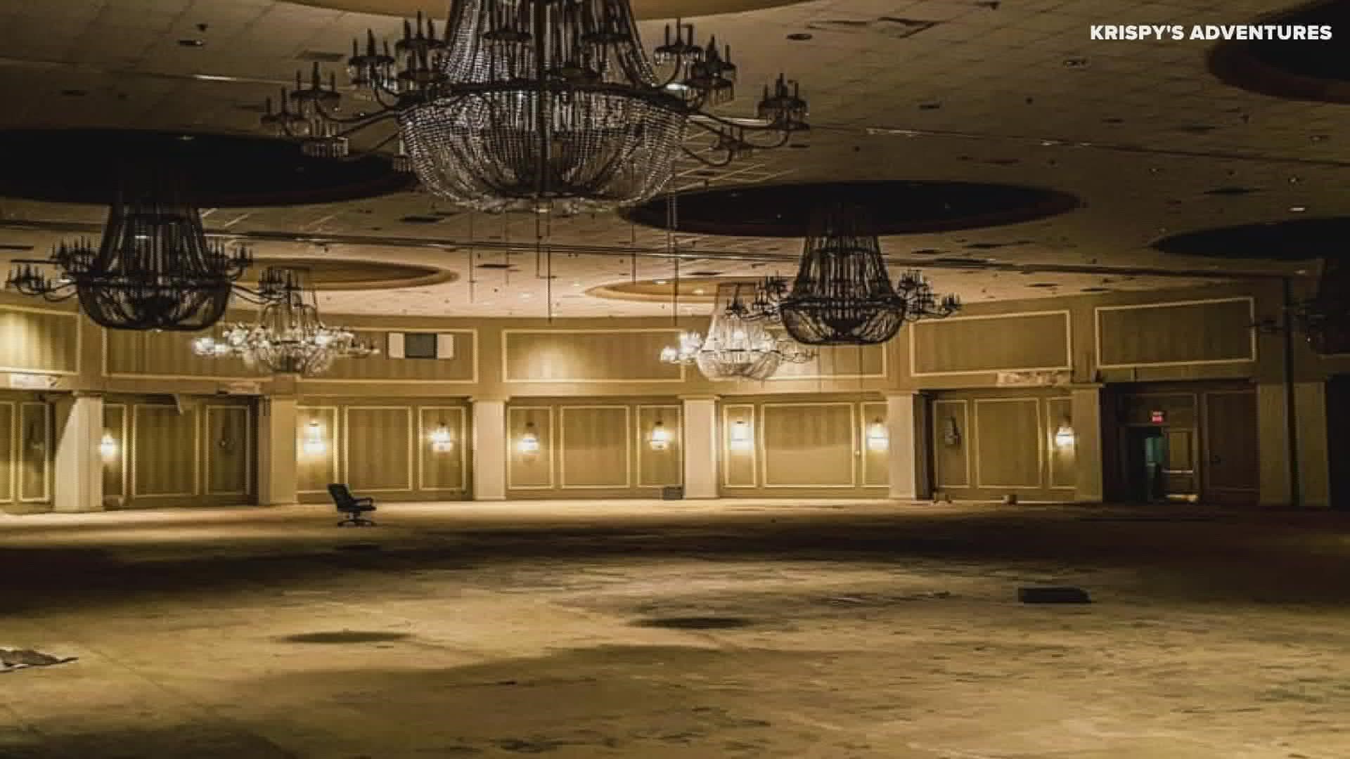 An urban explorer shared the photos on social media. They show the St. Louis hotel in decay.