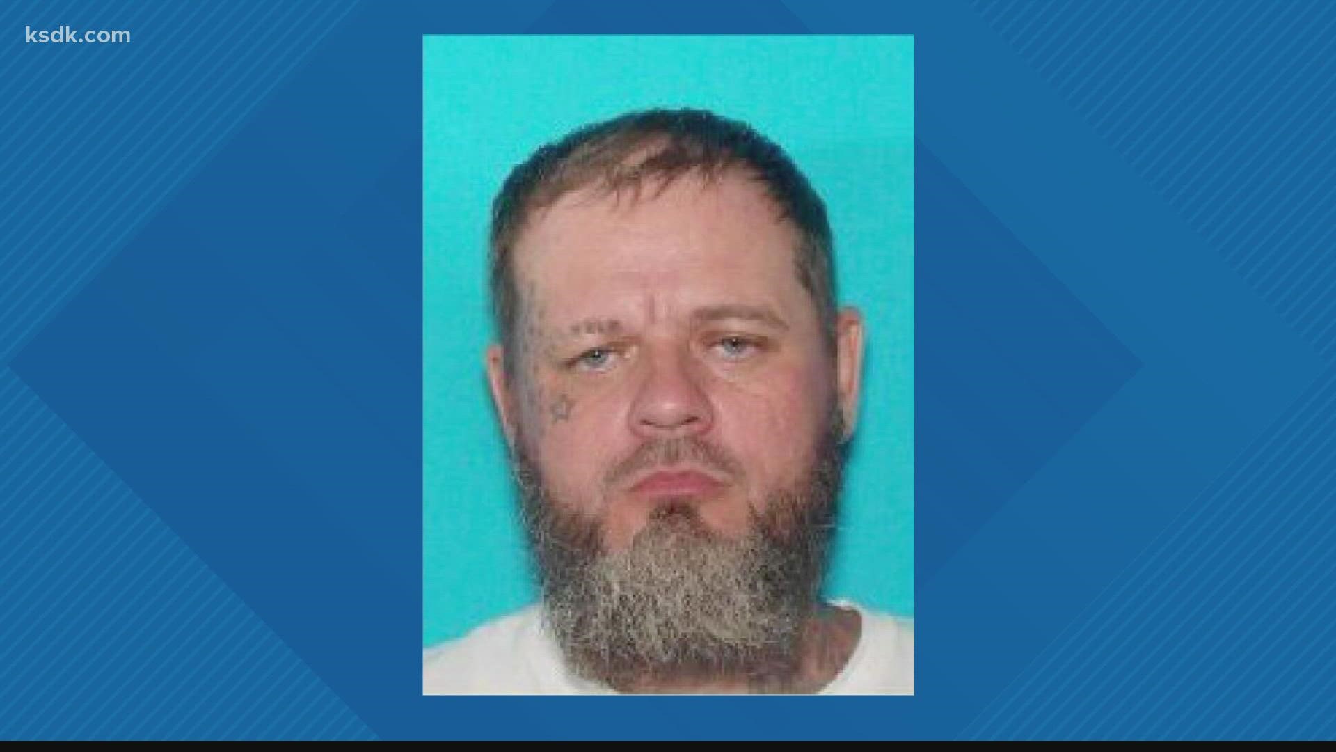 The Jefferson County, Illinois, Sheriff's Office said Ray Tate got out of his cell early Sunday morning.