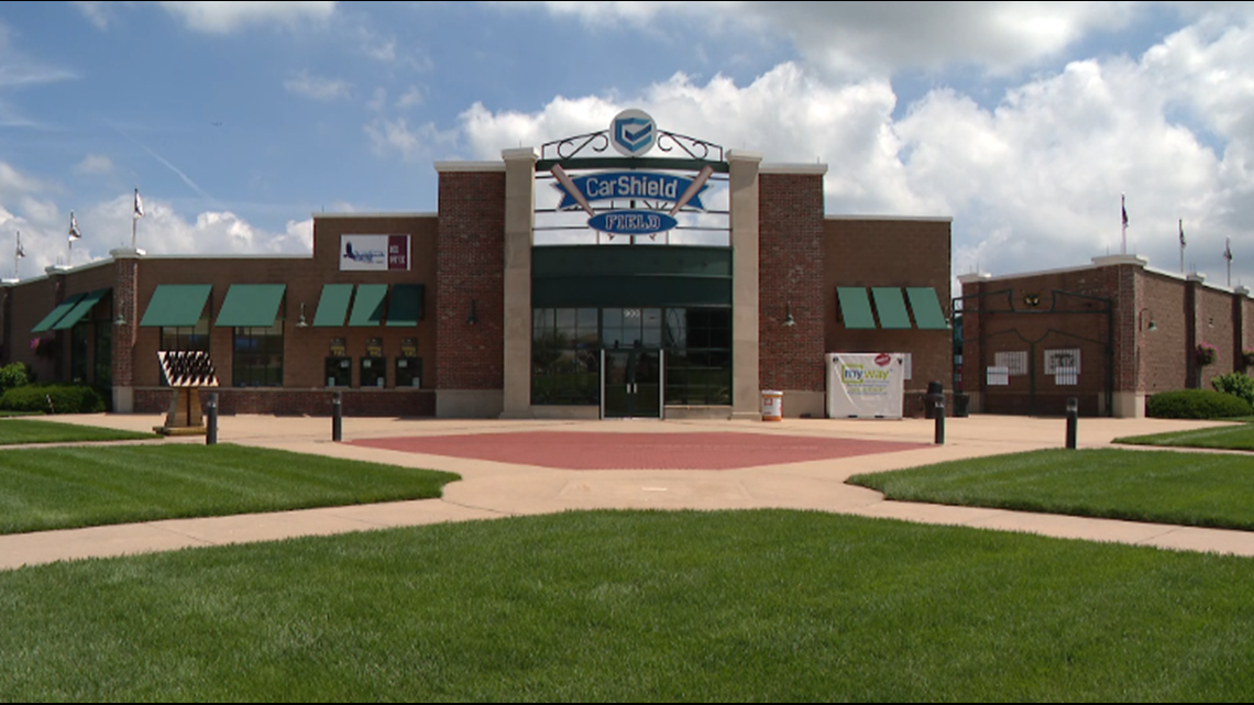 Baseball in O'Fallon, Missouri Hoots