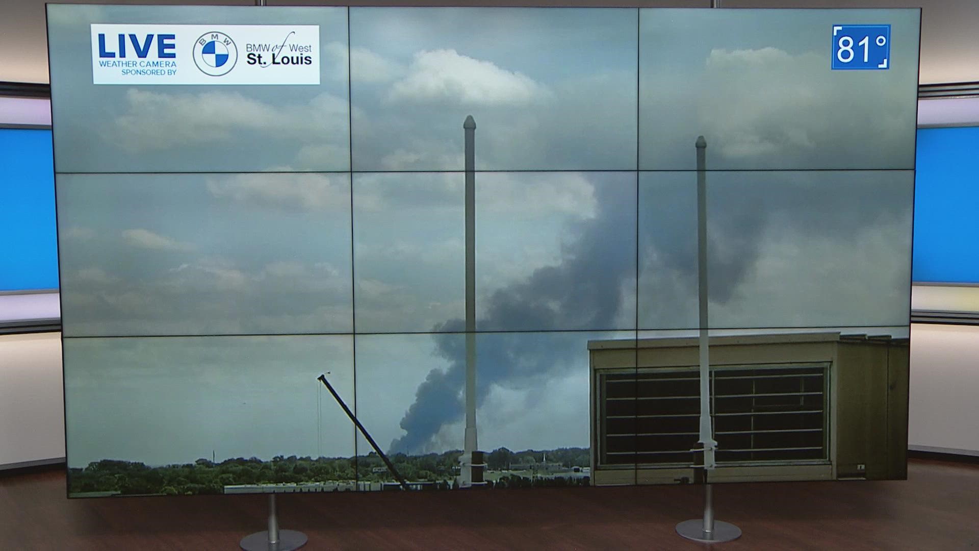 The smoke from a 5-alarm fire in the Metro East could be seen on the weather radar. Jim Castillo explains.