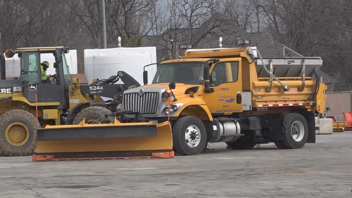 St. Louis road conditions impacted by rain, snow Thursday - Vimarsana News