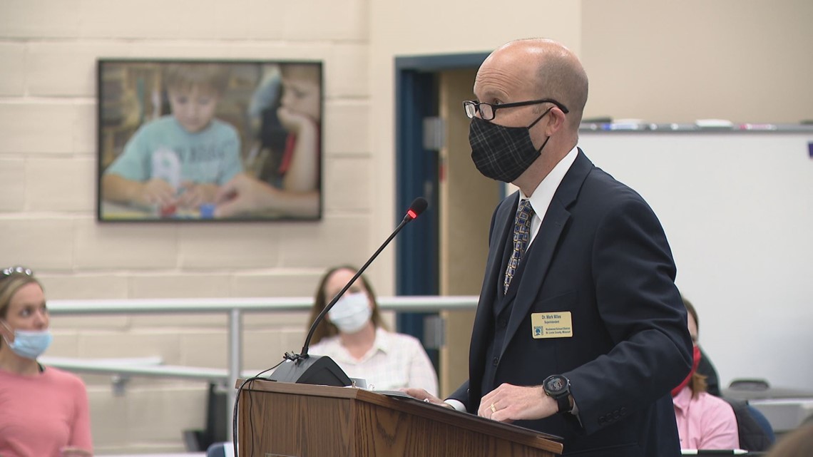 Rockwall superintendent Mark Miles addresses turmoil, retiring - Vimarsana News