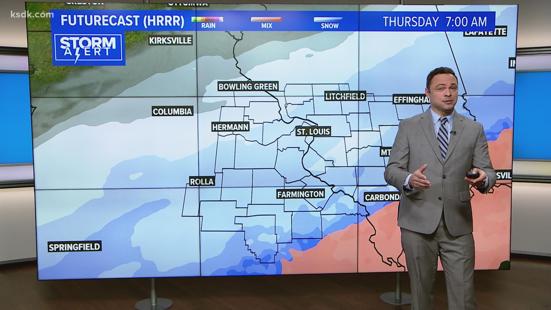 Heavy snow is falling in the St. Louis metro area with snow showers expected through lunchtime Thursday. The metro could see up to 8 additional inches of snowfall.