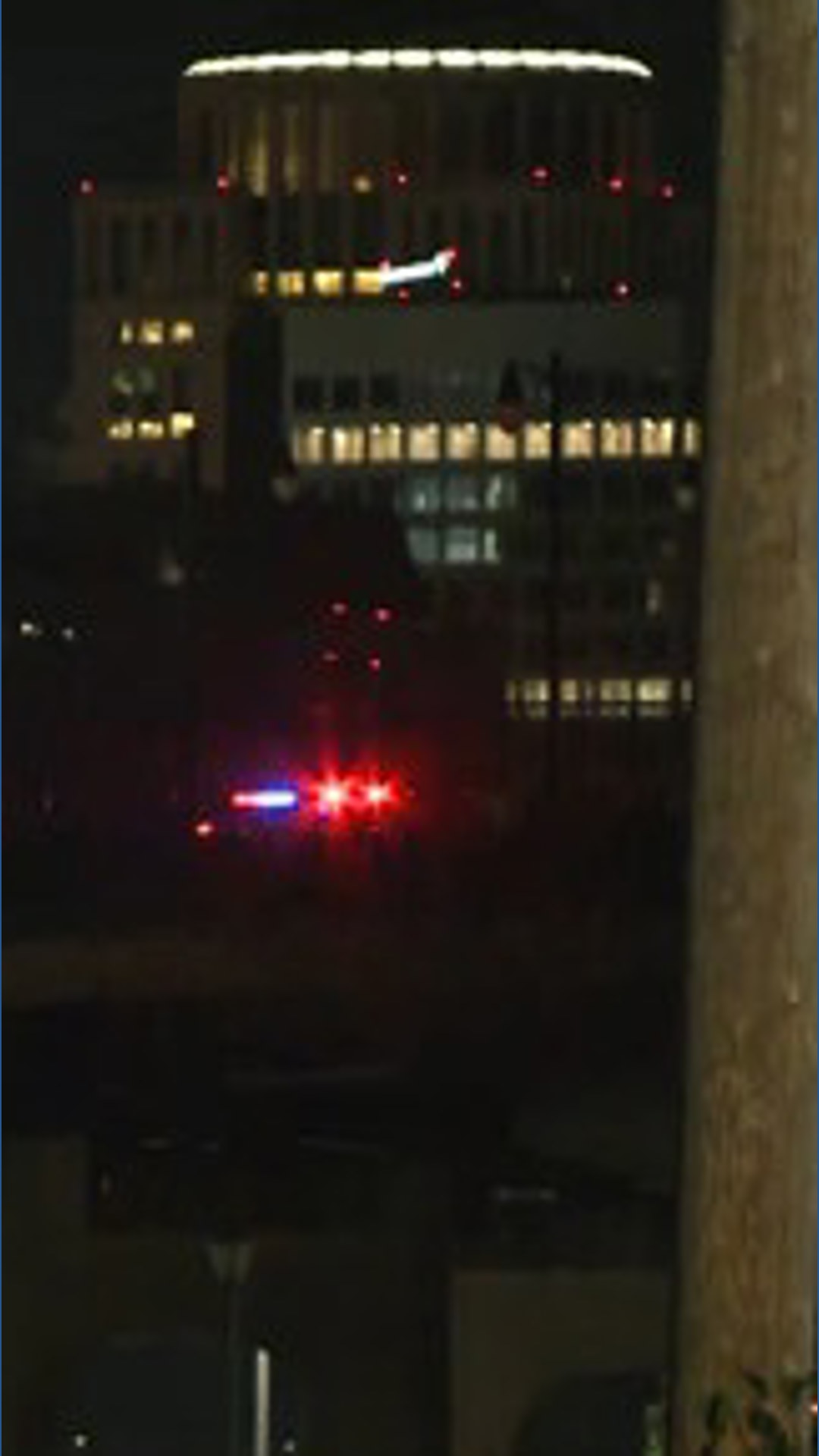 Crash closes both directions of Eads Bridge | ksdk.com