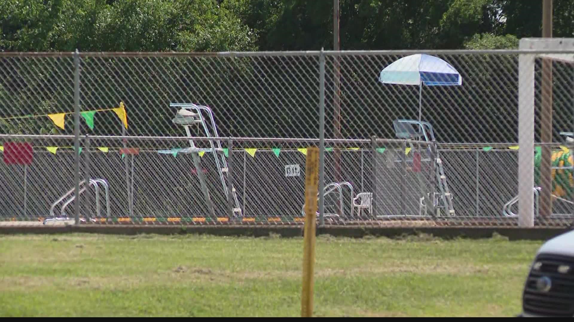 Boy drowns at pool during summer camp at south St. Louis County