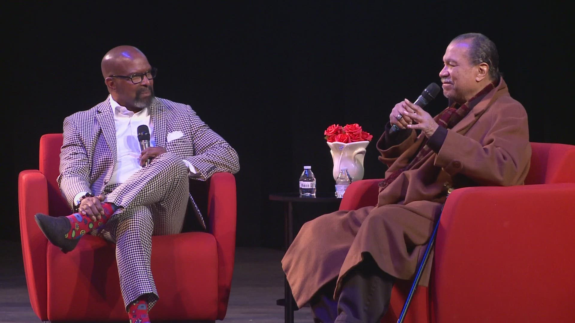 Actor Billy Dee Williams visits St. Louis to talk about new book