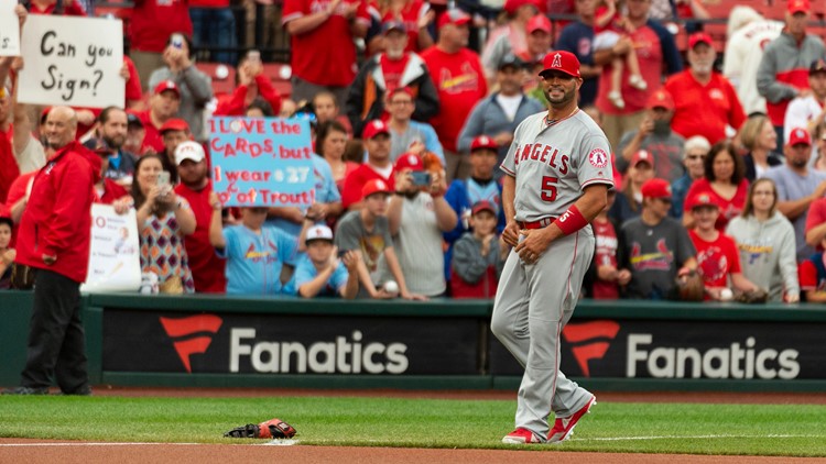 WATCH: Albert Pujols Gives Game-Worn Jersey to Young Cardinals Fan