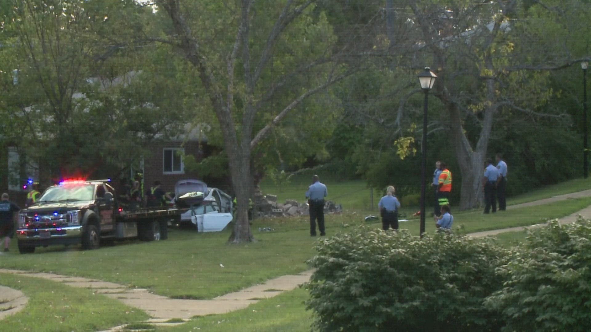 Three 15-year-old boys killed when car crashes into vacant University City  home Wednesday