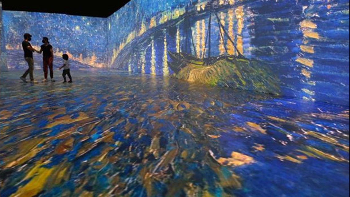 Beyond Van Gogh immersive experience opens in St. Louis