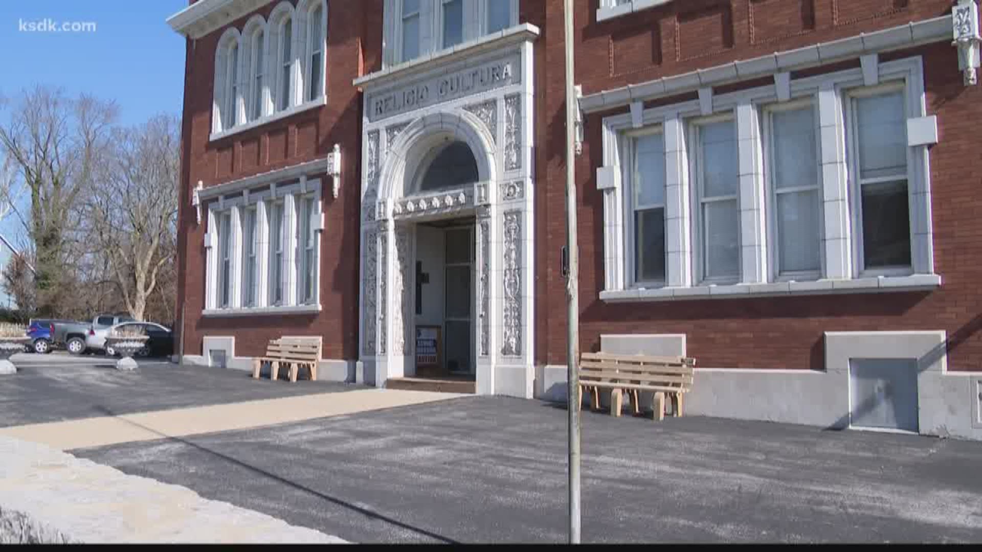 Construction on the school started in 1908 and classes started in 1909.