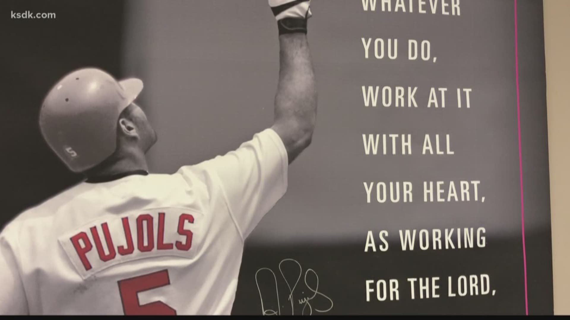 Albert Pujols gives St. Louis a blast from the past with majestic home run,  curtain call