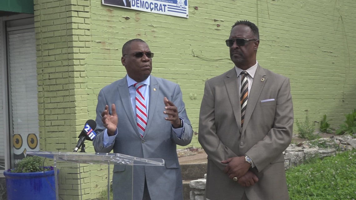 St. Louis NAACP leaders are asking police to revise their pursuit policy