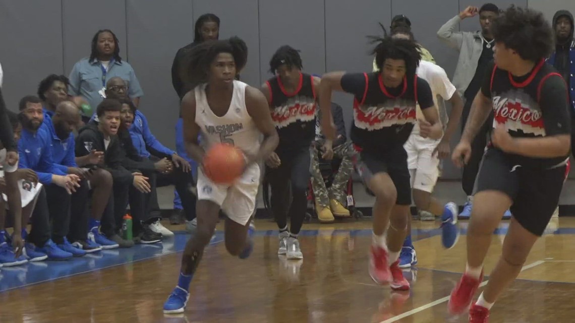 Missouri high school basketball playoffs underway