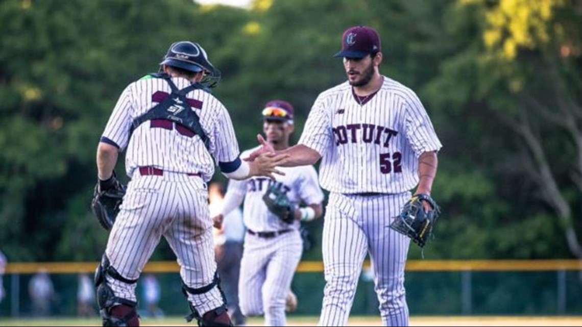 The New Era x MLB Off-White Pinstripe Collection has begun hitting