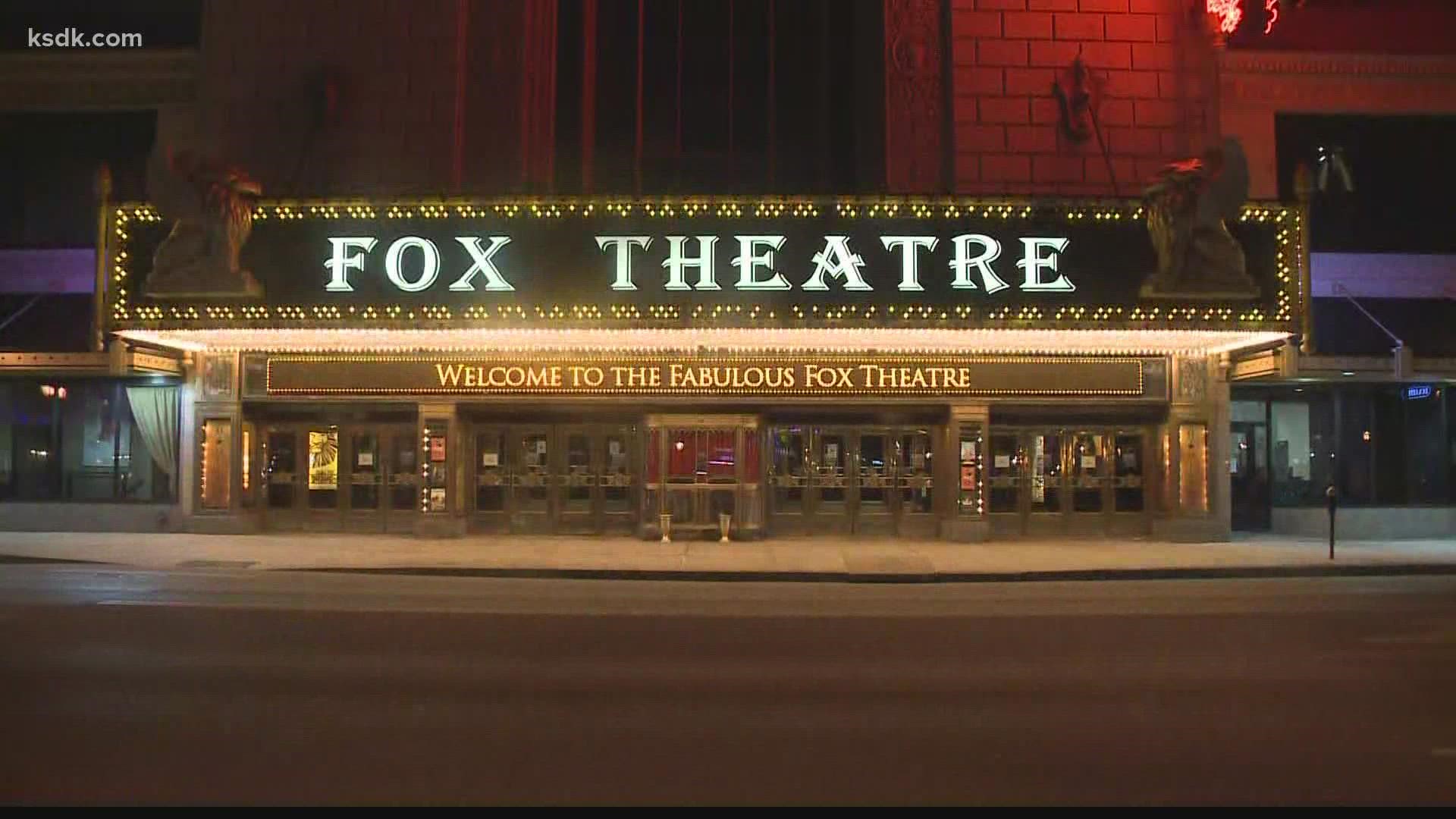 Hamilton fans were out of luck Thursday night after a power outage at the Fabulous Fox.