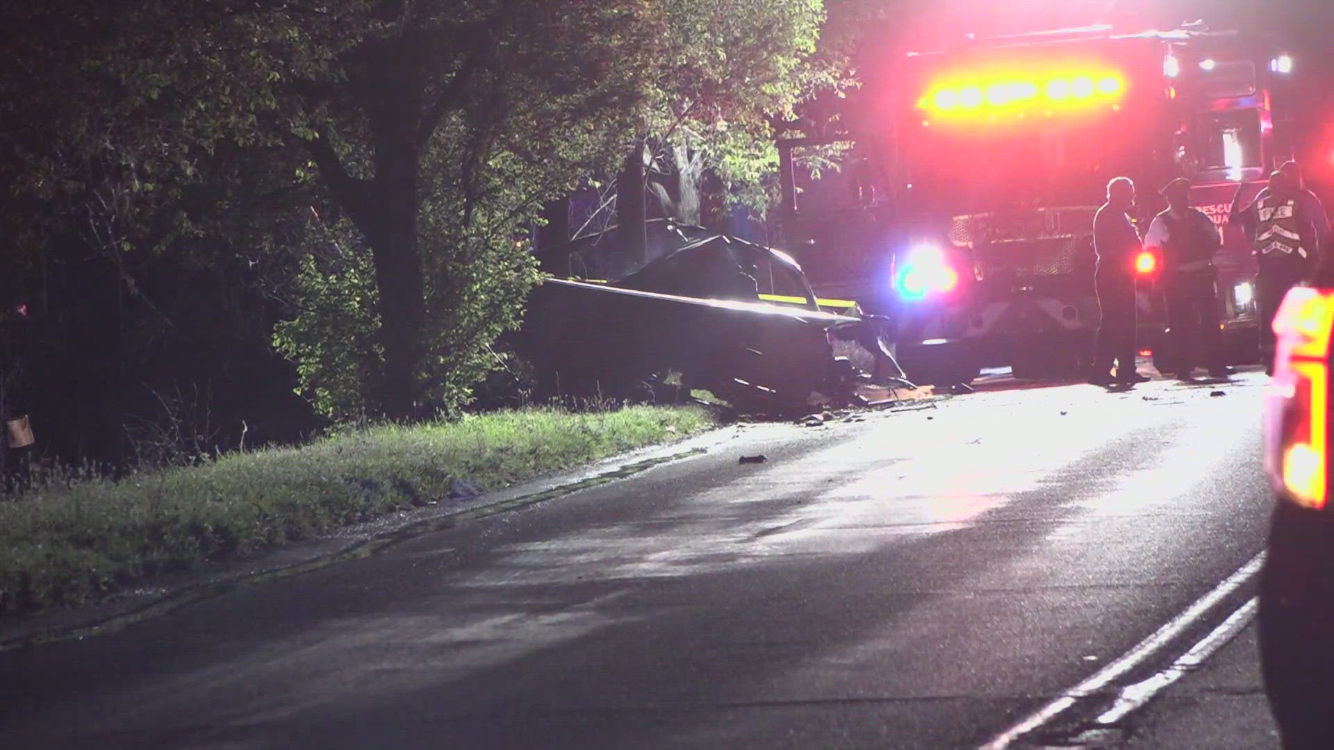 1 dead, 4 injured in south St. Louis crash | ksdk.com